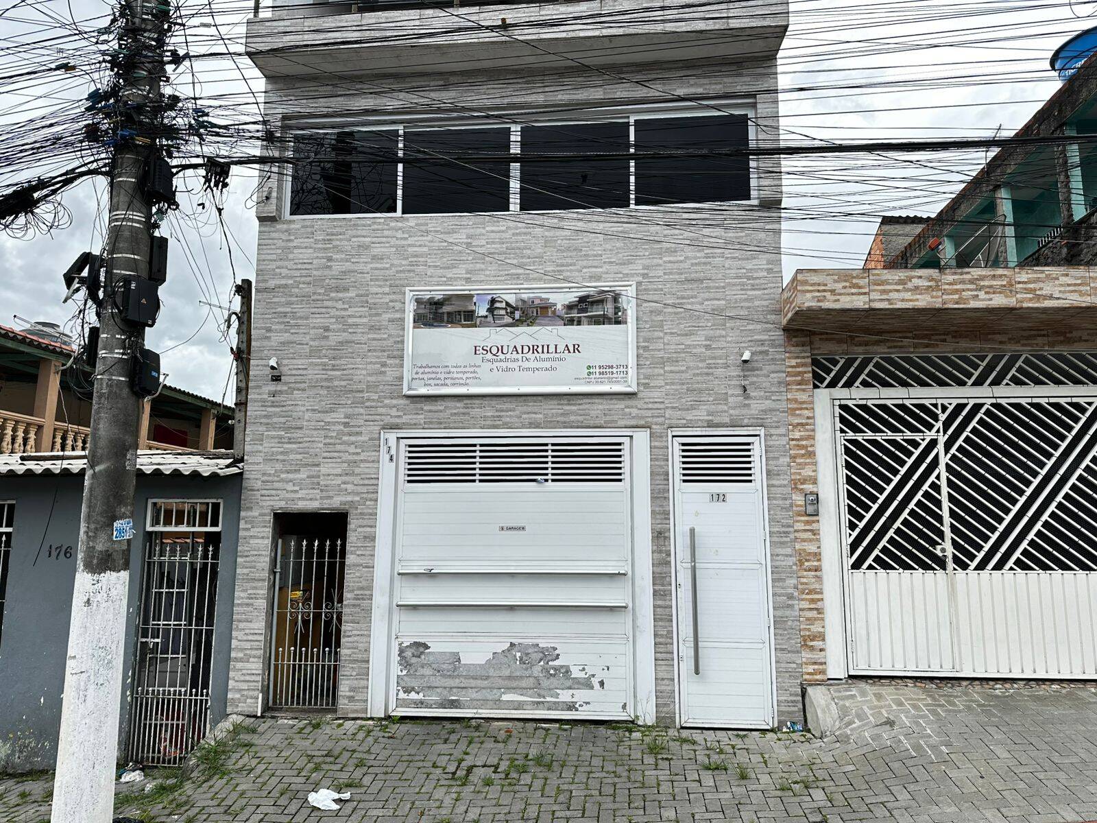 SALÃO COMERCIAL PARA ALUAR- KEMEL POÁ