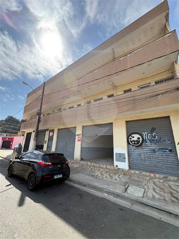 Salão comercial para alugar no condomínio Marengo, Itaquaquecetuba - SP