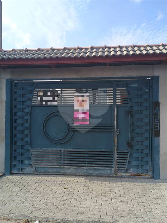Casa à venda com 2 quartos, sendo 1 suíte, em Jardim Casa Branca, Suzano - SP