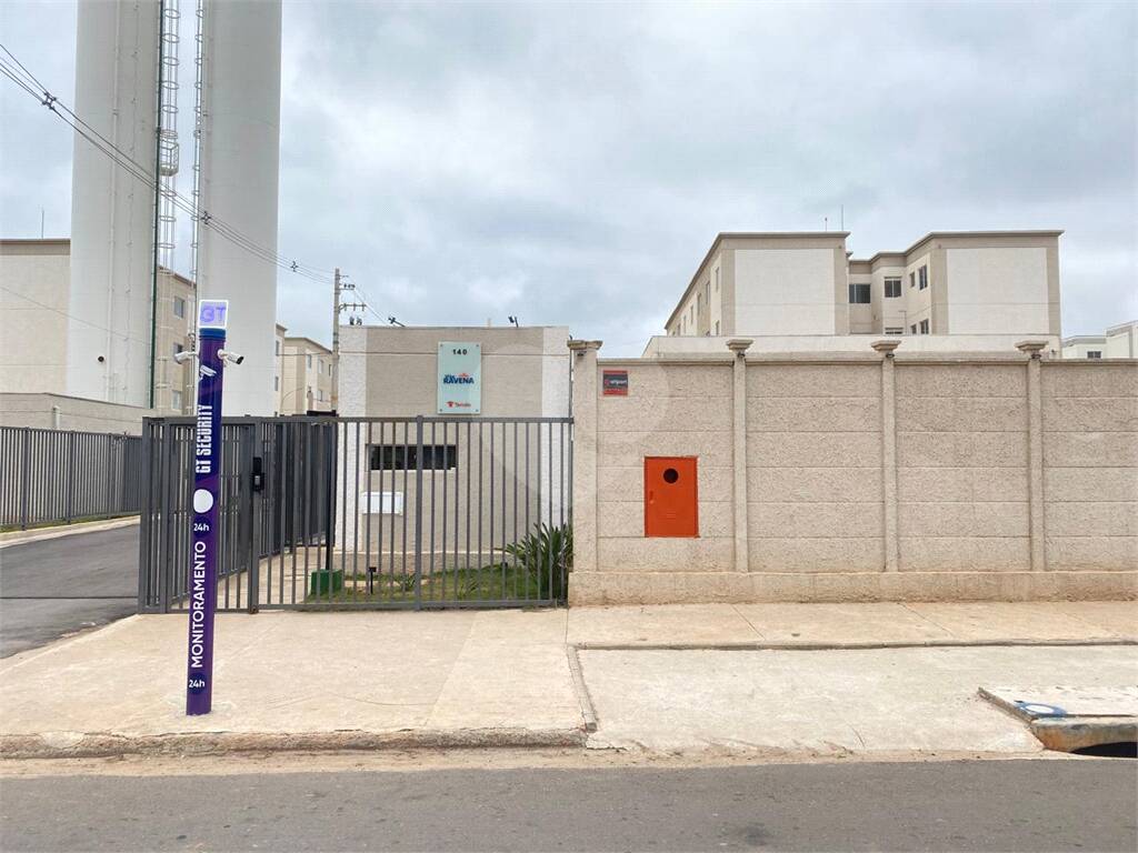 Apartamento para alugar com 2 quartos no condomínio Vila Ravena, Suzano - SP