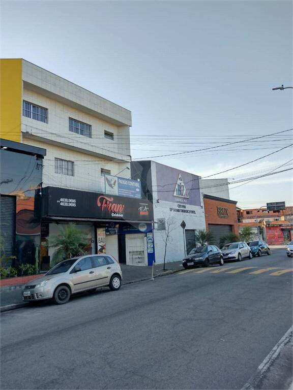 Sala comercial para alugar no condomínio Nove de Julho, Poá - SP