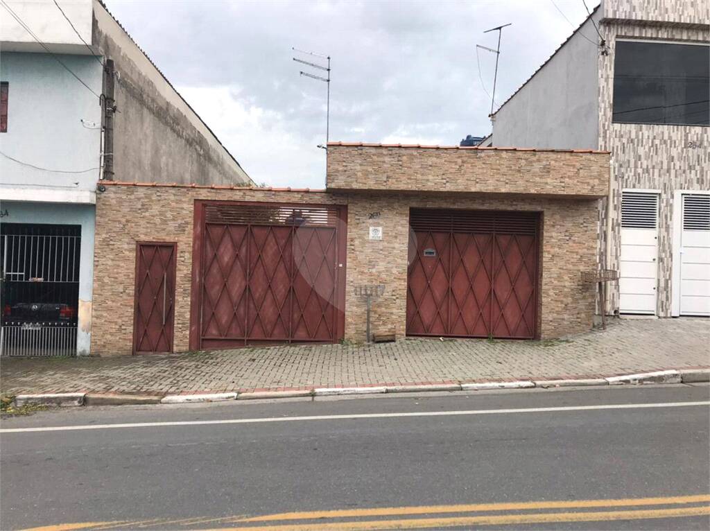 Casa à venda com 3 quartos, sendo 1 suíte, em Cidade Kemel, Poá - SP