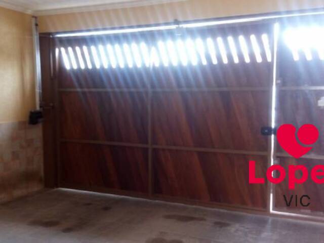 Sobrado para Venda em Poá - 2