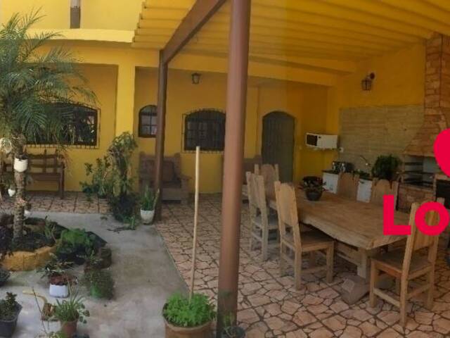 Casa para Venda em Poá - 2