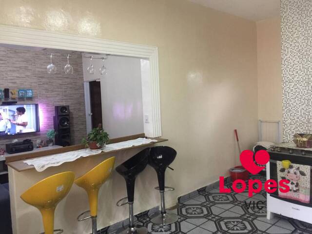 Sobrado para Venda em Suzano - 2