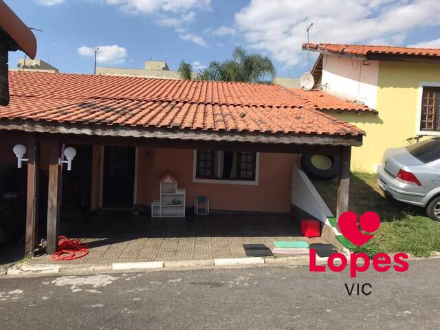 Casa para Venda em Poá - 2