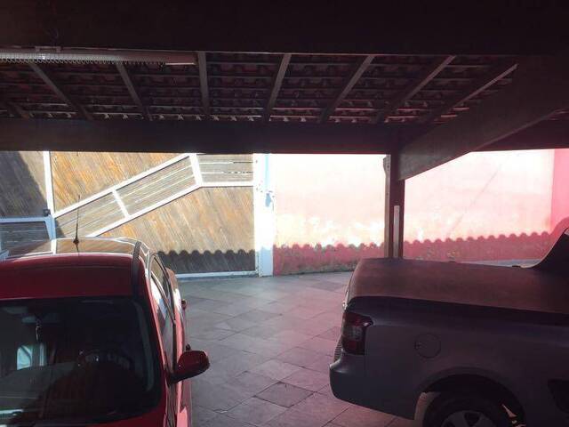 Casa para Venda em Poá - 3