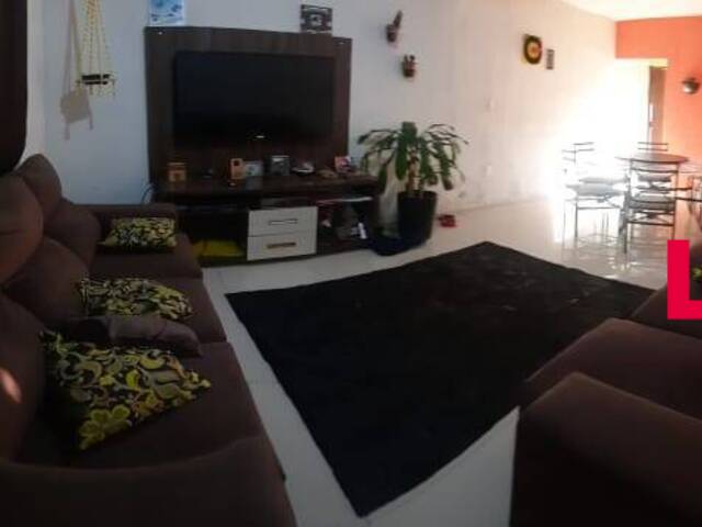 Sobrado para Venda em Poá - 5
