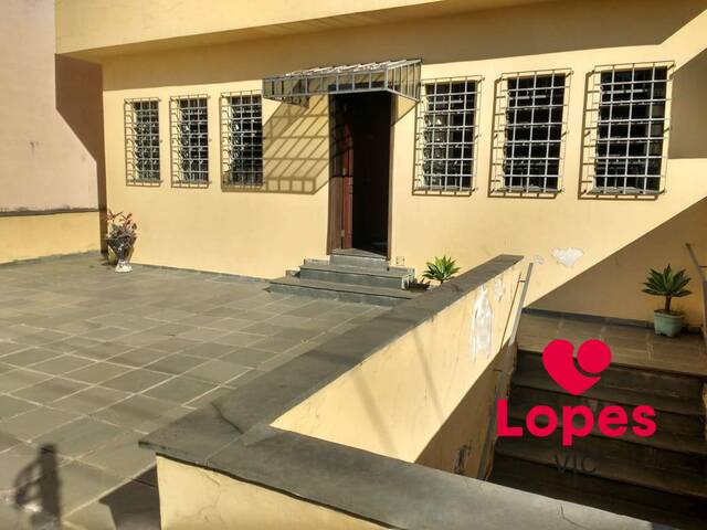Casa para Locação em Poá - 3