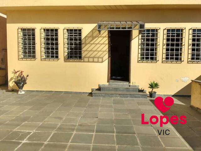 Casa para Locação em Poá - 4