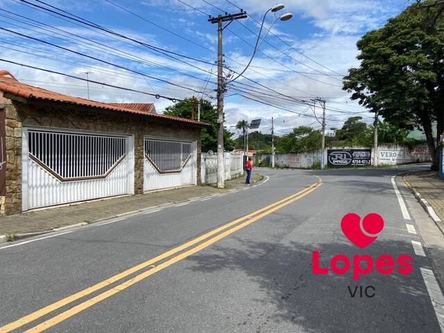 Casa para Venda em Poá - 3
