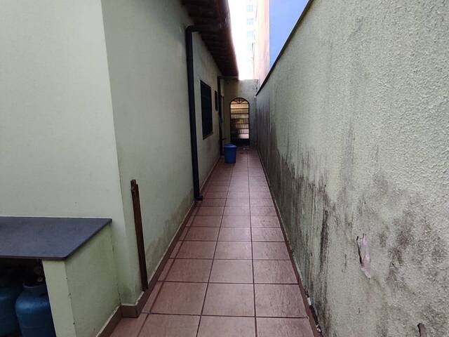 Casa para Venda em Poá - 4