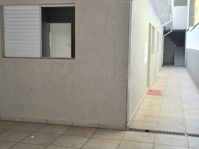 Casa para Venda em Poá - 3