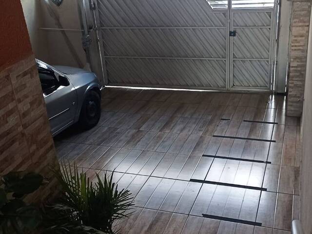 Casa para Venda em Poá - 3