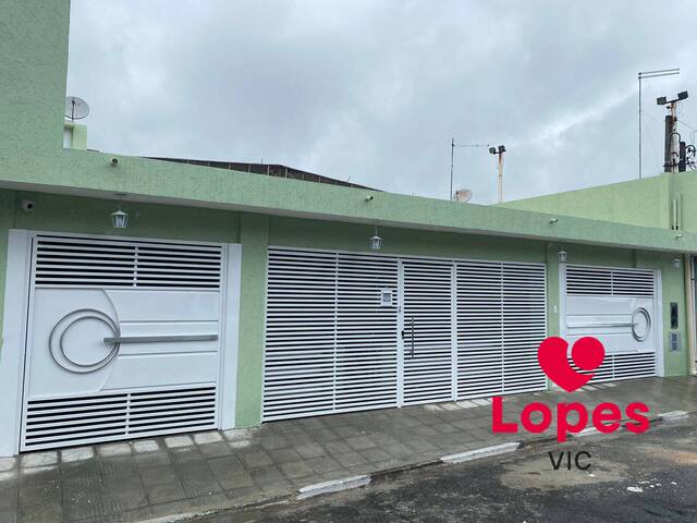 Casa para Venda em Poá - 2