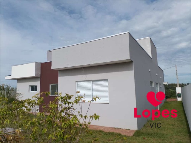 #CA0525 - Casa para Venda em Águas de Santa Bárbara - SP