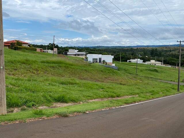 #TE00160 - Terreno para Venda em Pardinho - SP