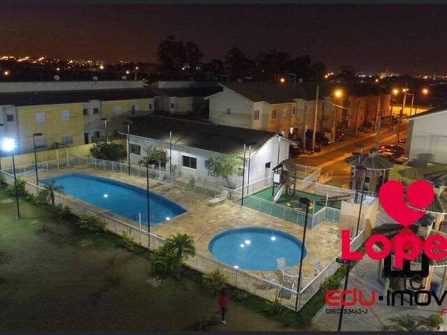 Sobrado para Venda em Suzano - 2