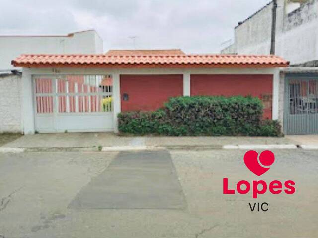 Sobrado para Venda em Suzano - 2