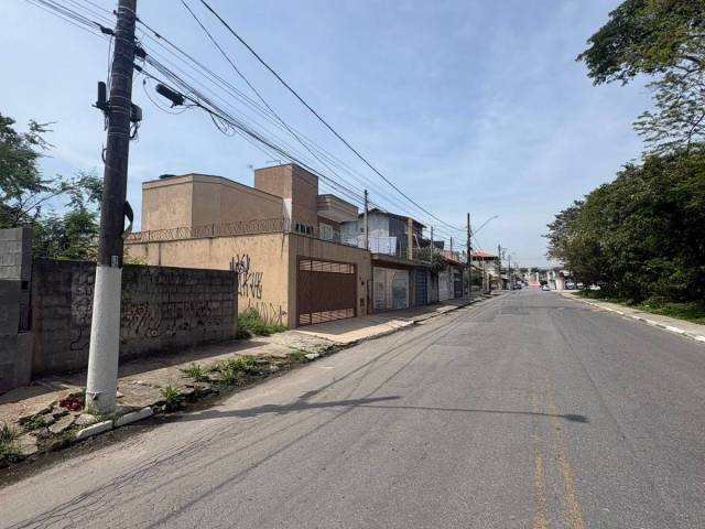 Área para Venda em Suzano - 2