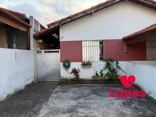 Casa para Venda em Itaquaquecetuba - 2