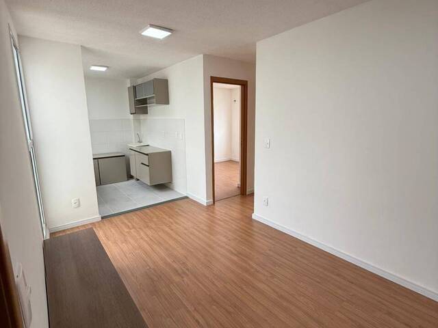 Apartamento para Venda em Suzano - 3