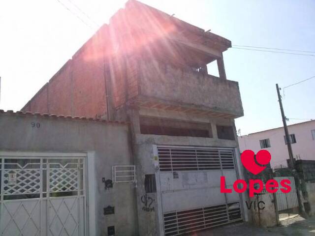 Casa para Venda em Poá - 2