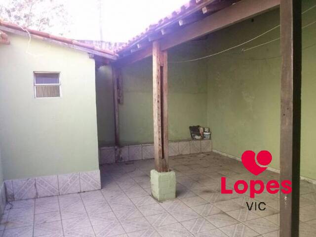 Casa para Venda em Poá - 5