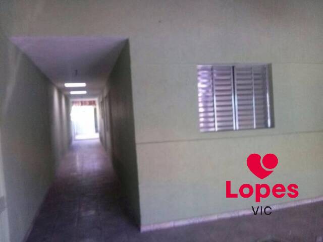 Casa para Venda em Poá - 2