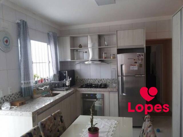 Casa para Venda em Poá - 5