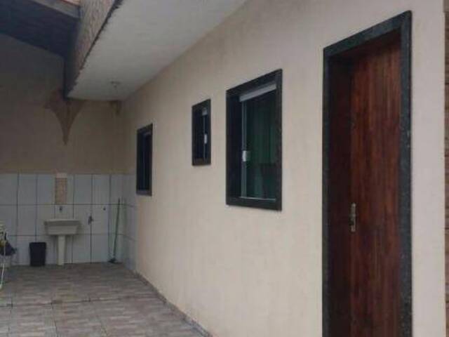 Sobrado para Venda em Peruíbe - 4