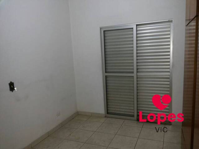 Sobrado para Venda em Suzano - 2