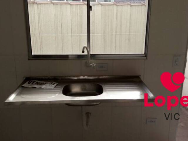 Sobrado para Venda em Suzano - 2