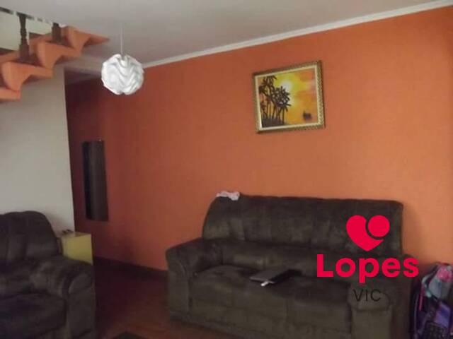 Sobrado para Venda em Poá - 2