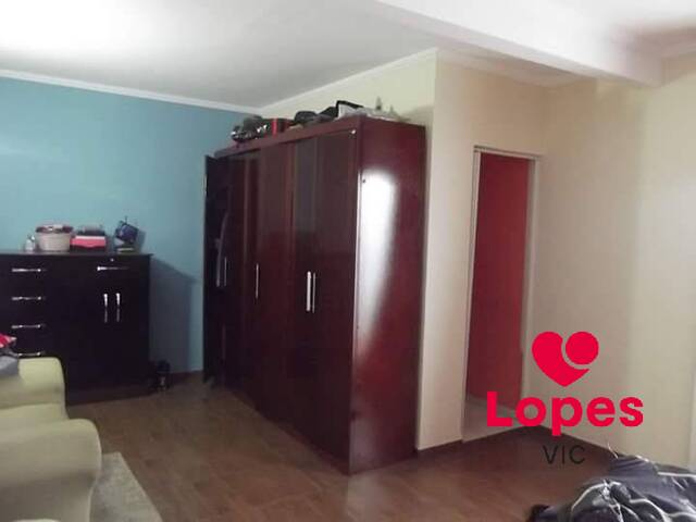 Sobrado para Venda em Poá - 4