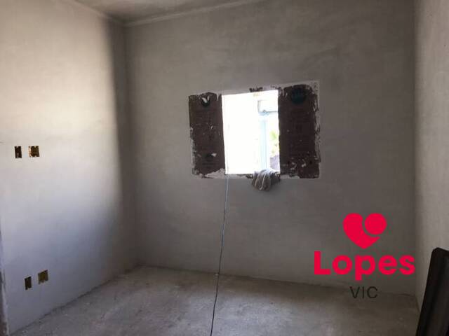 Casa para Venda em Suzano - 2