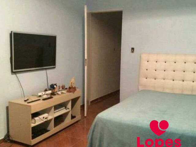 Casa para Locação em Poá - 3