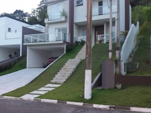 #SO00128 - Sobrado para Venda em Arujá - SP