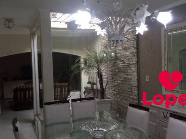 Casa para Locação em Poá - 4