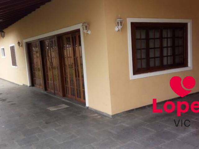 Casa para Locação em Poá - 2