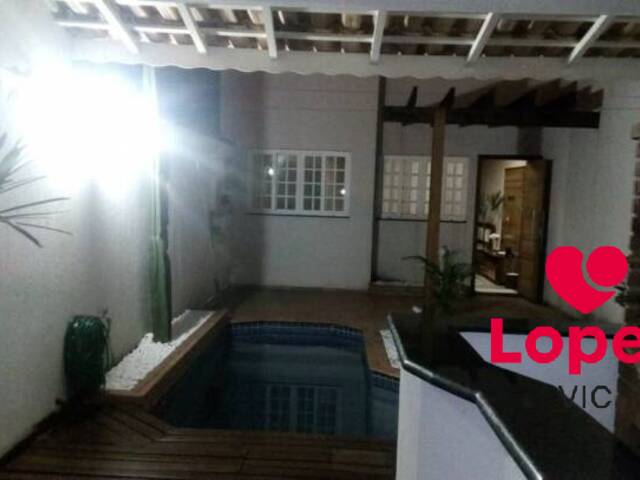 Sobrado para Venda em Poá - 3