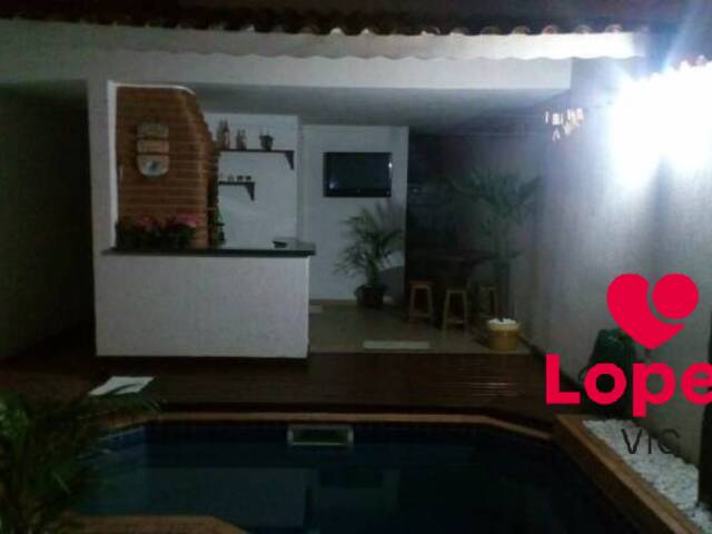 Sobrado para Venda em Poá - 5