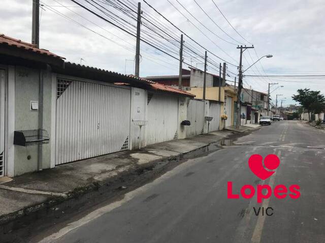 Casa para Venda em Poá - 2