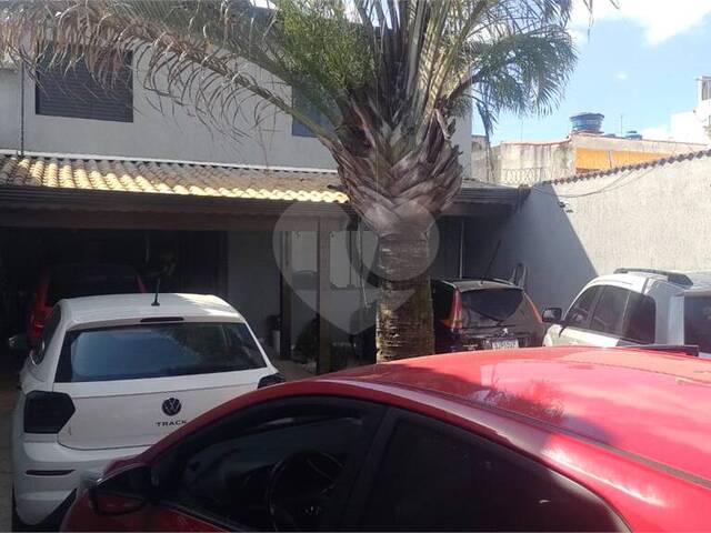 Sobrado para Venda em Poá - 4