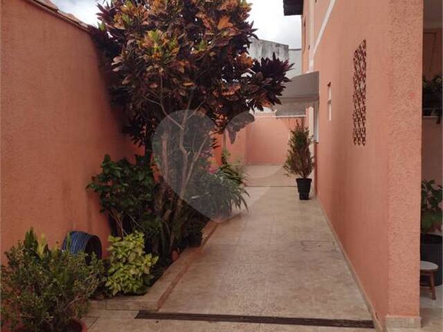 Sobrado para Venda em Suzano - 3