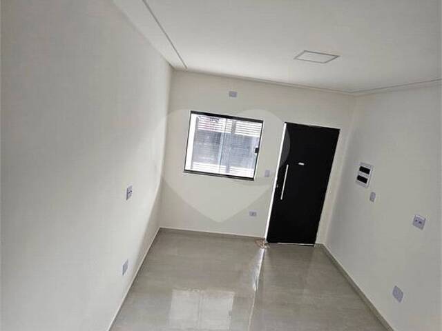 Sobrado para Venda em Praia Grande - 4