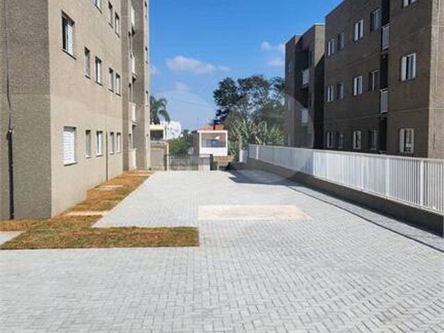 Apartamento para Venda em Arujá - 3