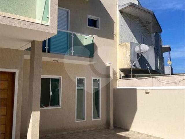 Sobrado para Venda em Mogi das Cruzes - 2