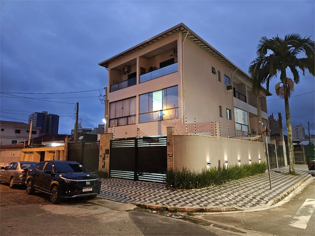 #REO1126660 - Casa para Venda em Praia Grande - SP