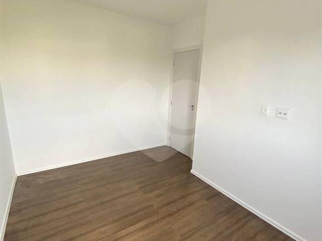 Apartamento para Venda em Poá - 4